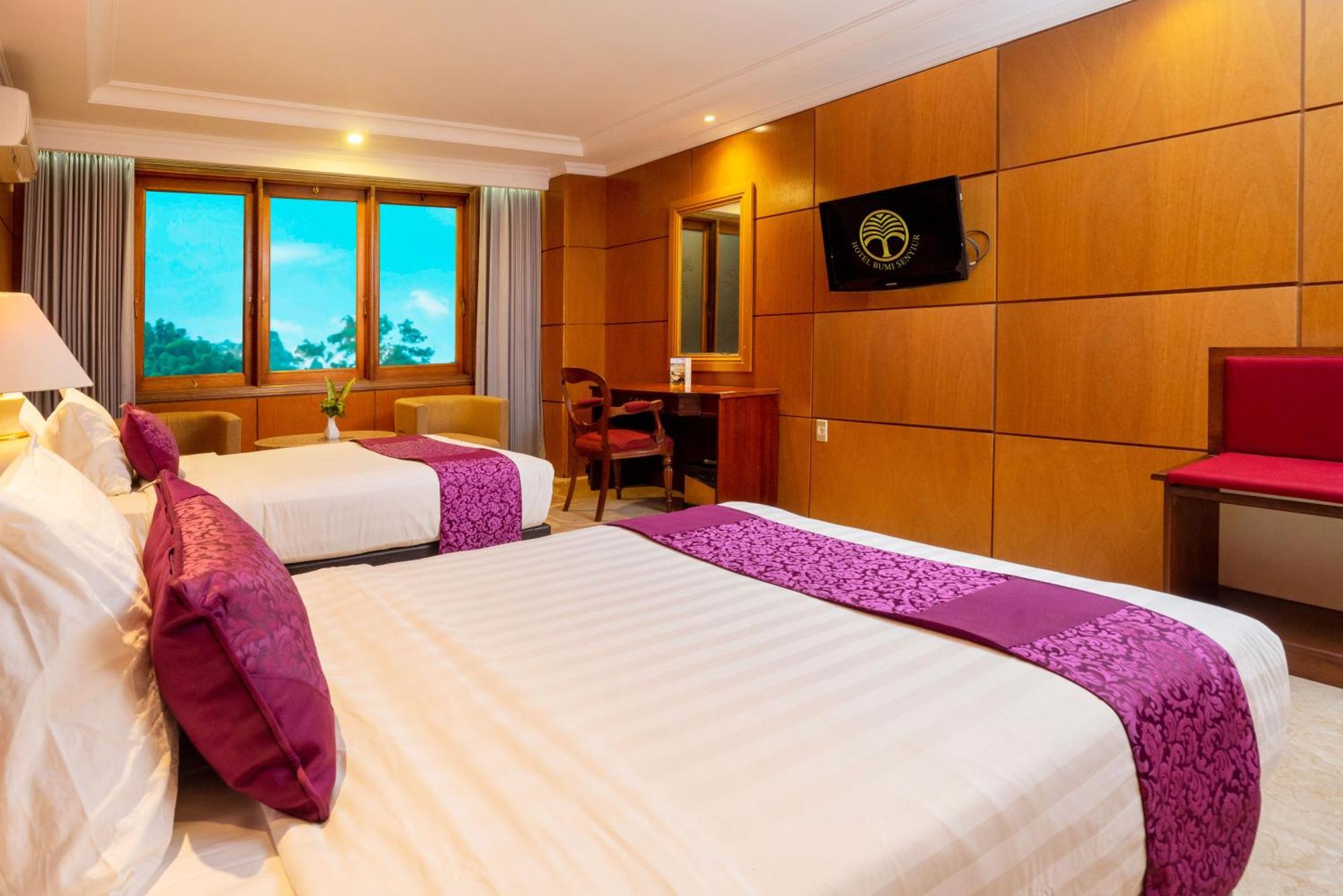 Hotel Bumi Senyiur Samarinda Luaran gambar